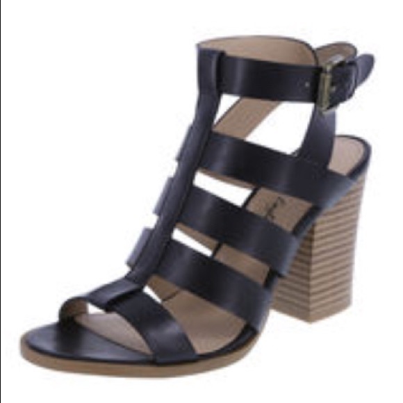 Black Strappy Block Heel - Picture 4 of 7